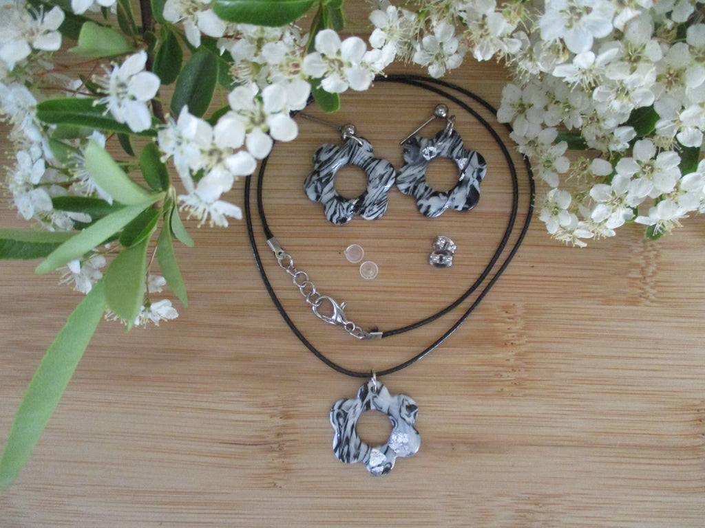Fleurs Zébrées
